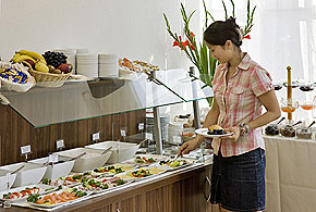 Frühstücksbuffet an Silvester im 3-Sterne-Hotel 511-kmer in Köln-Porz am Rhein