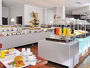 Frhstcksbuffet im 4-Sterne-Hotel 402-merh in Dsseldorf am Rhein