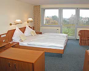 Doppelzimmer im 4-Sterne-Hotel 445-lras