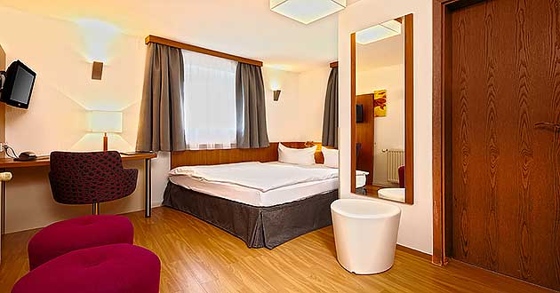 Urlaub auf der Moselhhe bei Trier an der Mosel zwischen Bitburg, Saarburg, Hermeskeil, Luxemburg, Bernkastel-Kues und Traben-Trarbach