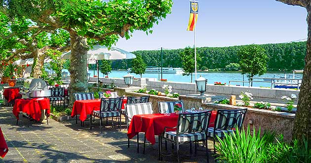 Urlaub in Nierstein in Rheinhessen, Kurzurlaub im Hotel mit Rheinblick