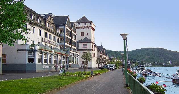 Urlaub am Mittelrhein, Kurzurlaub direkt am Rheinufer in Boppard am Rhein im Tal der Loreley