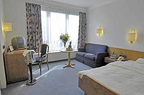 Das Hotel bietet eine Silvesterveranstaltung mit Übernachtung im Doppelzimmer an.